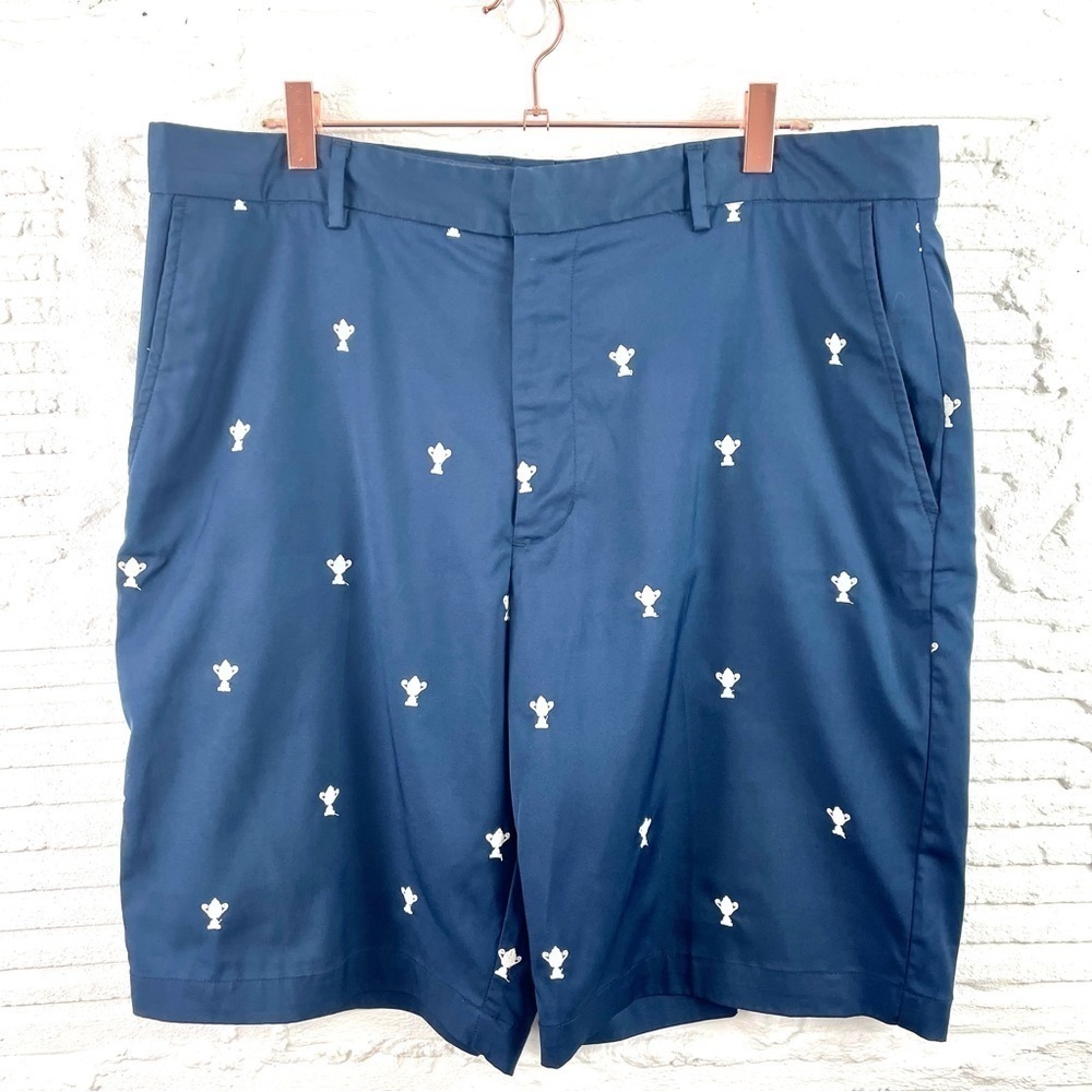 Walter Hagen Navy Blue & White Trophy Flat Front Zip Fly Dress Shorts Size 38